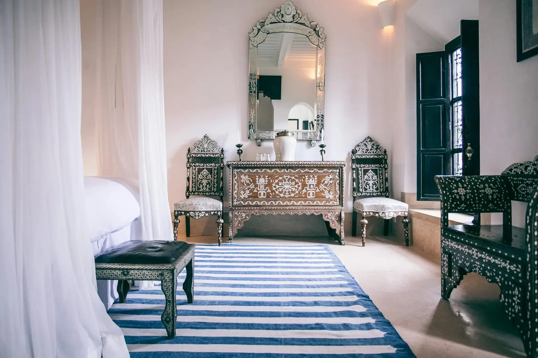 Miragia experiences Excursions Tours Marrakech Exploring The Rich Tapestry Of Moroccan Culture